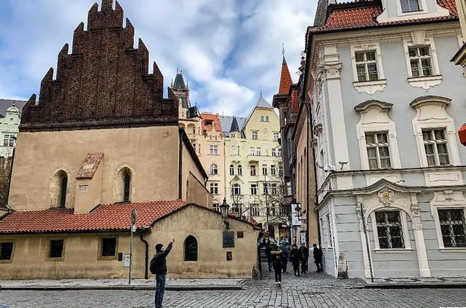 Old Town, Jewish Quarter & Charles Bridge Walking Tour